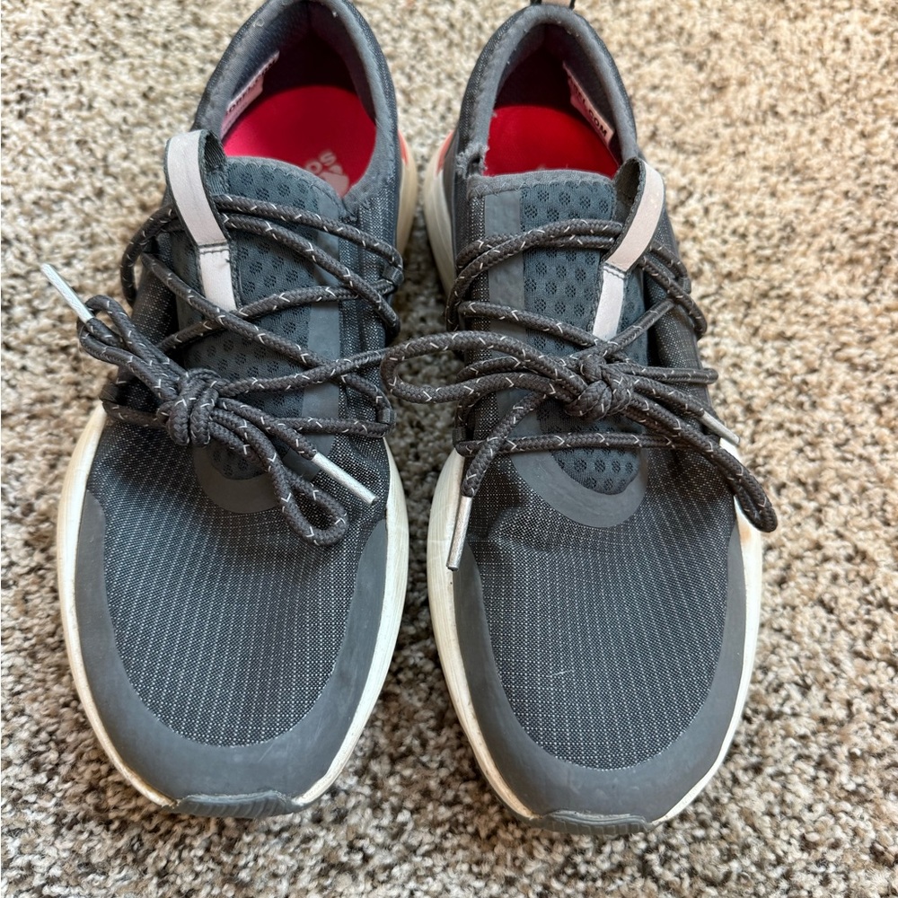 Sorel kinetic impact sneakers